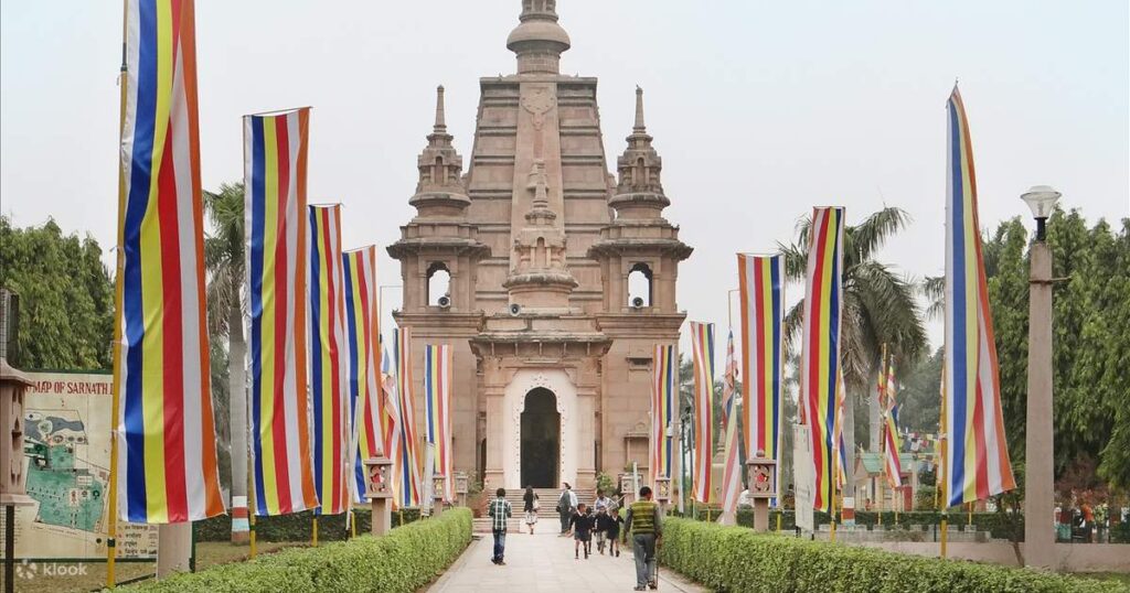 Sarnath Buddhist Pilgrimage Tour from Varanasi